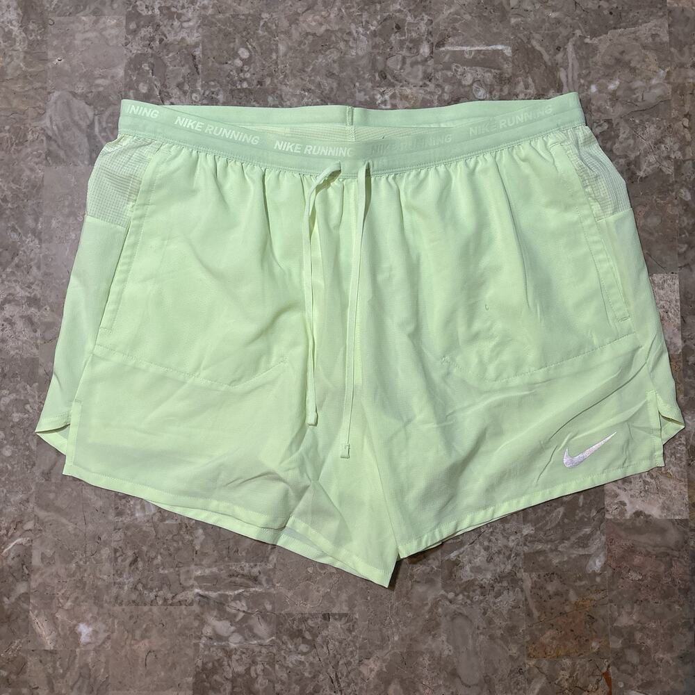 Nike Running Shorts Mens XL Neon Flex Stride 5” Lined Gym Hi Vis FN2992
